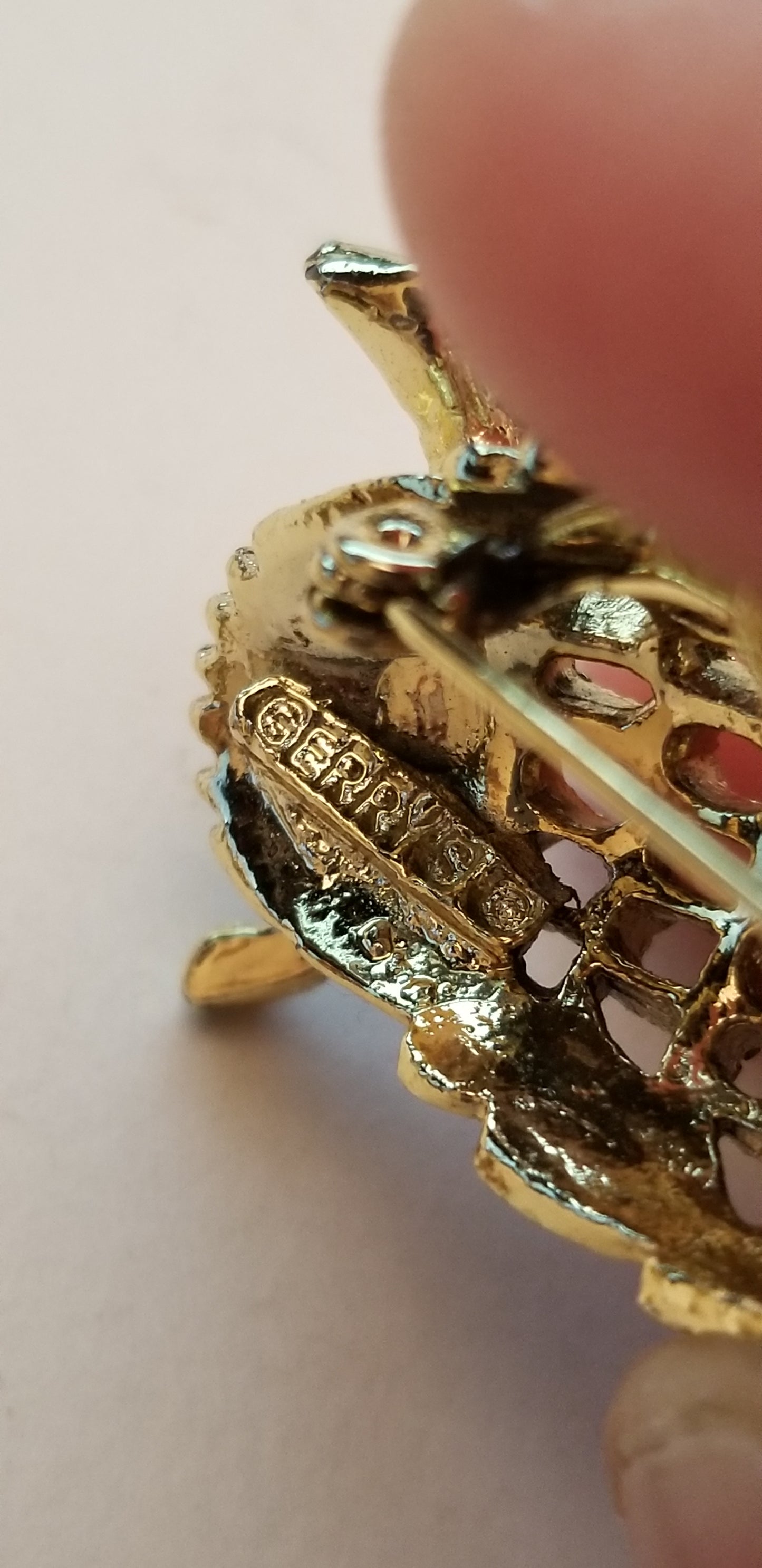 2 Vintage Gold Tone Owl Brooches