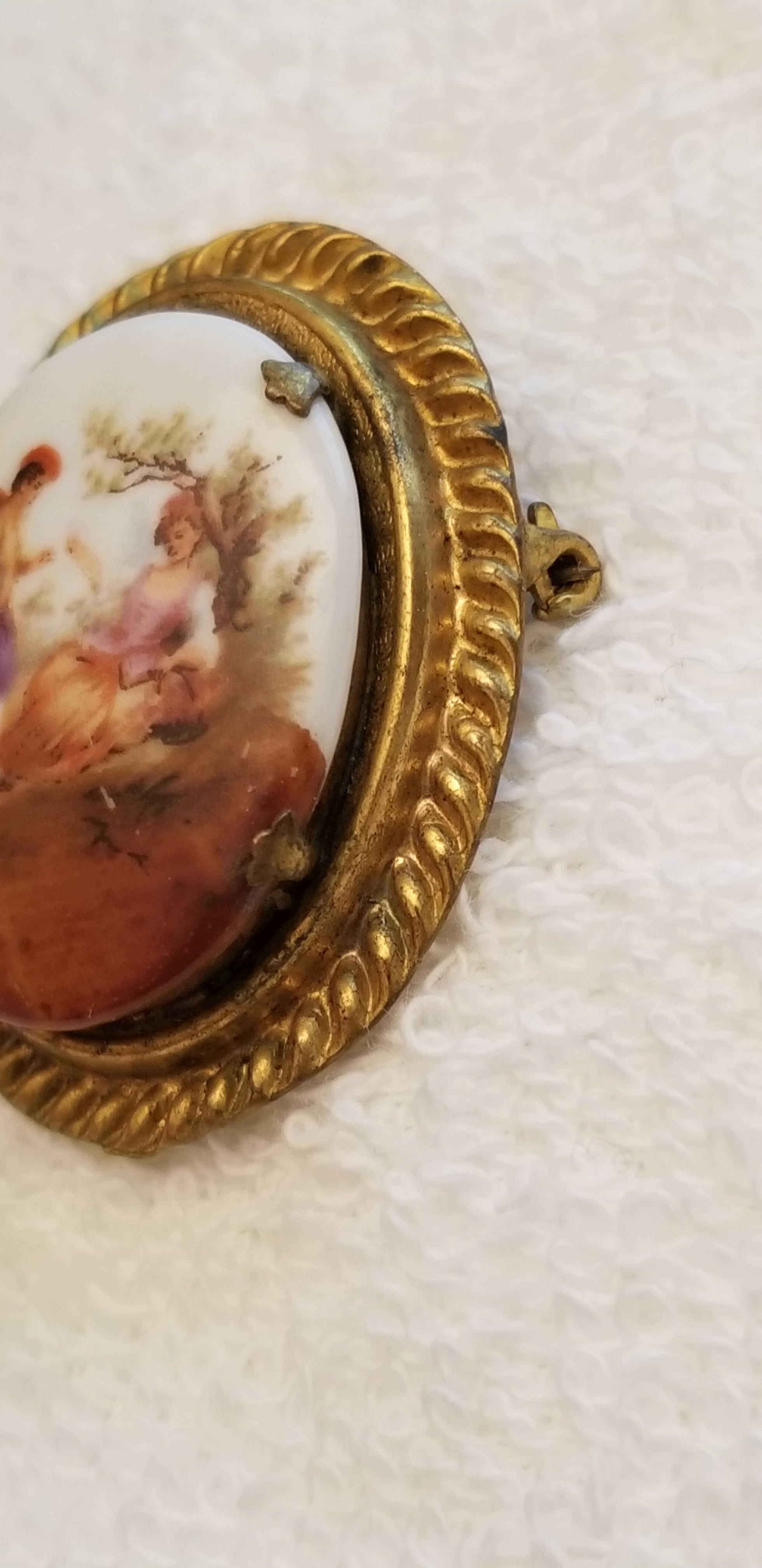 Vintage Ceramic Limoge Brooch