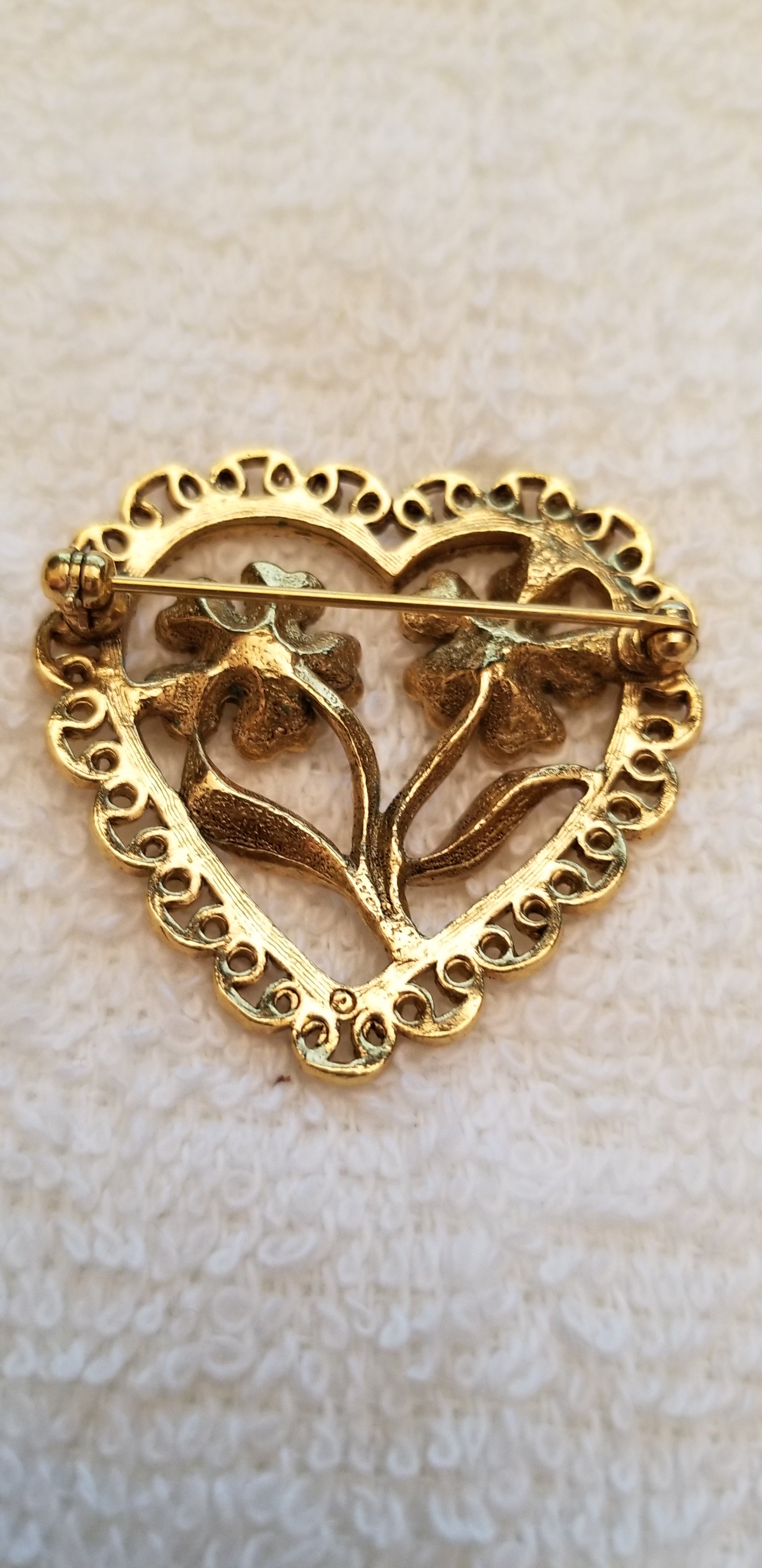 Gold Tone Heart Flower Brooch