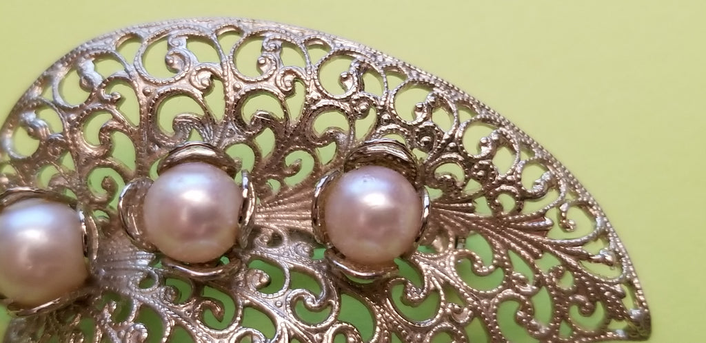 Vintage Silver Tone Filigree Brooch