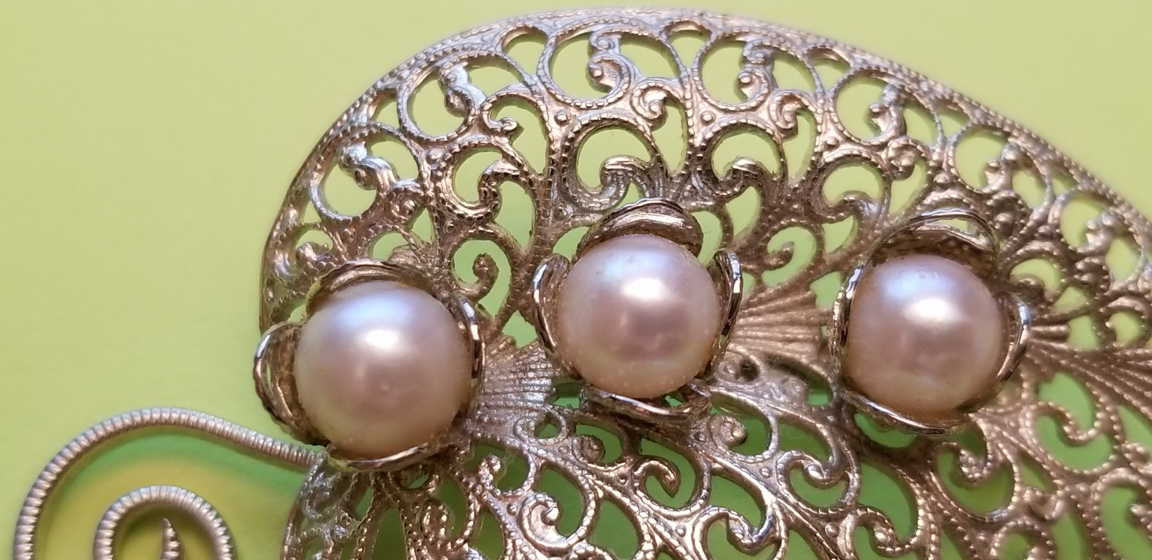 Vintage Silver Tone Filigree Brooch