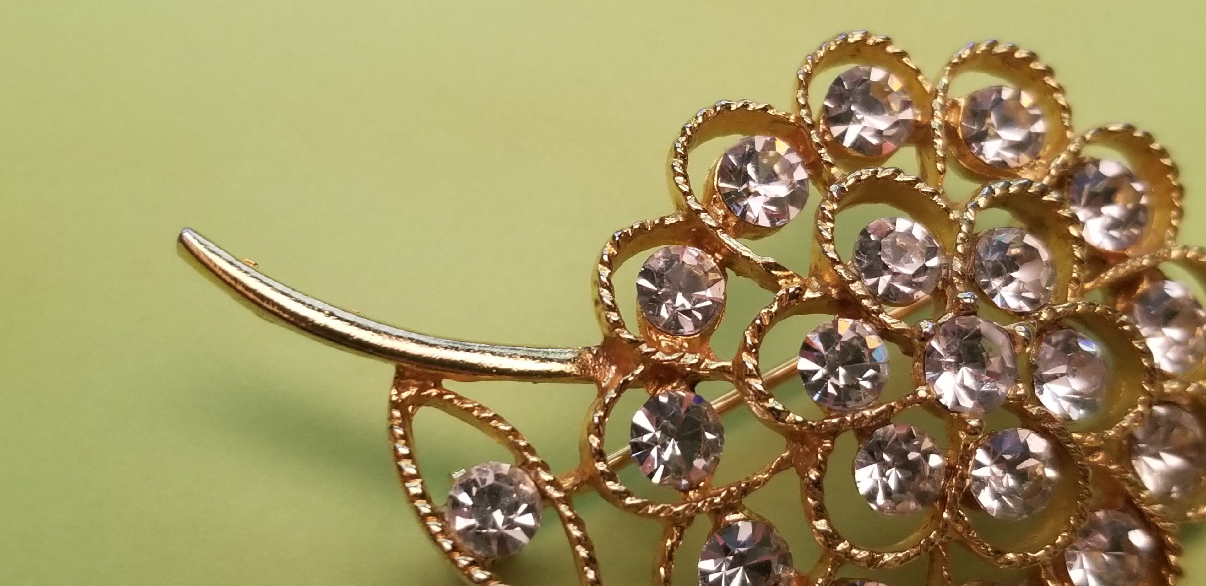 Gold Tone Rhinestone Flower Brooch