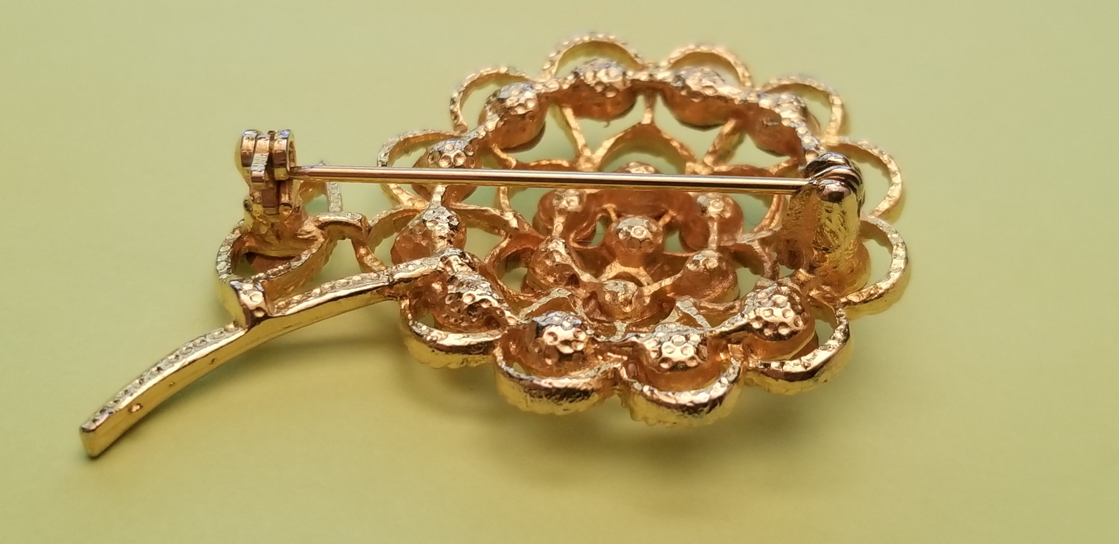 Gold Tone Rhinestone Flower Brooch