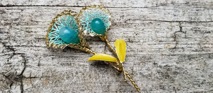 Vintage Glass Filigree Flower Brooch