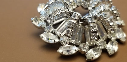 Vintage Silver Tone Rhinestone Brooch