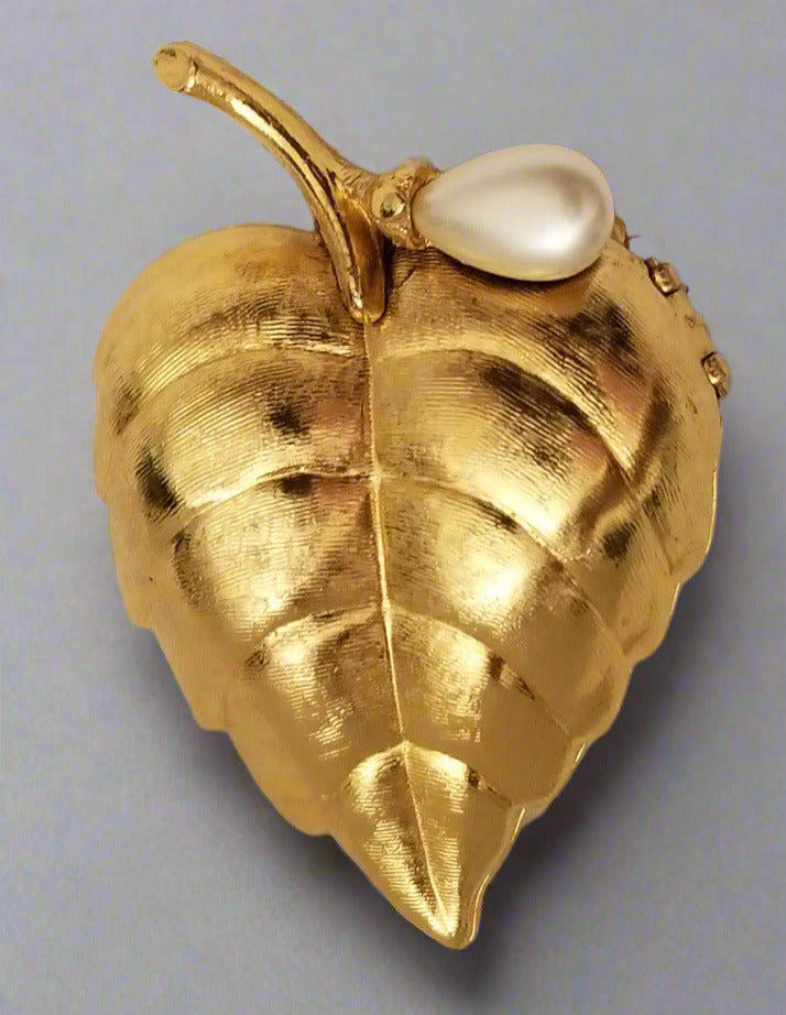Vintage AVON Perfume Leaf Locket