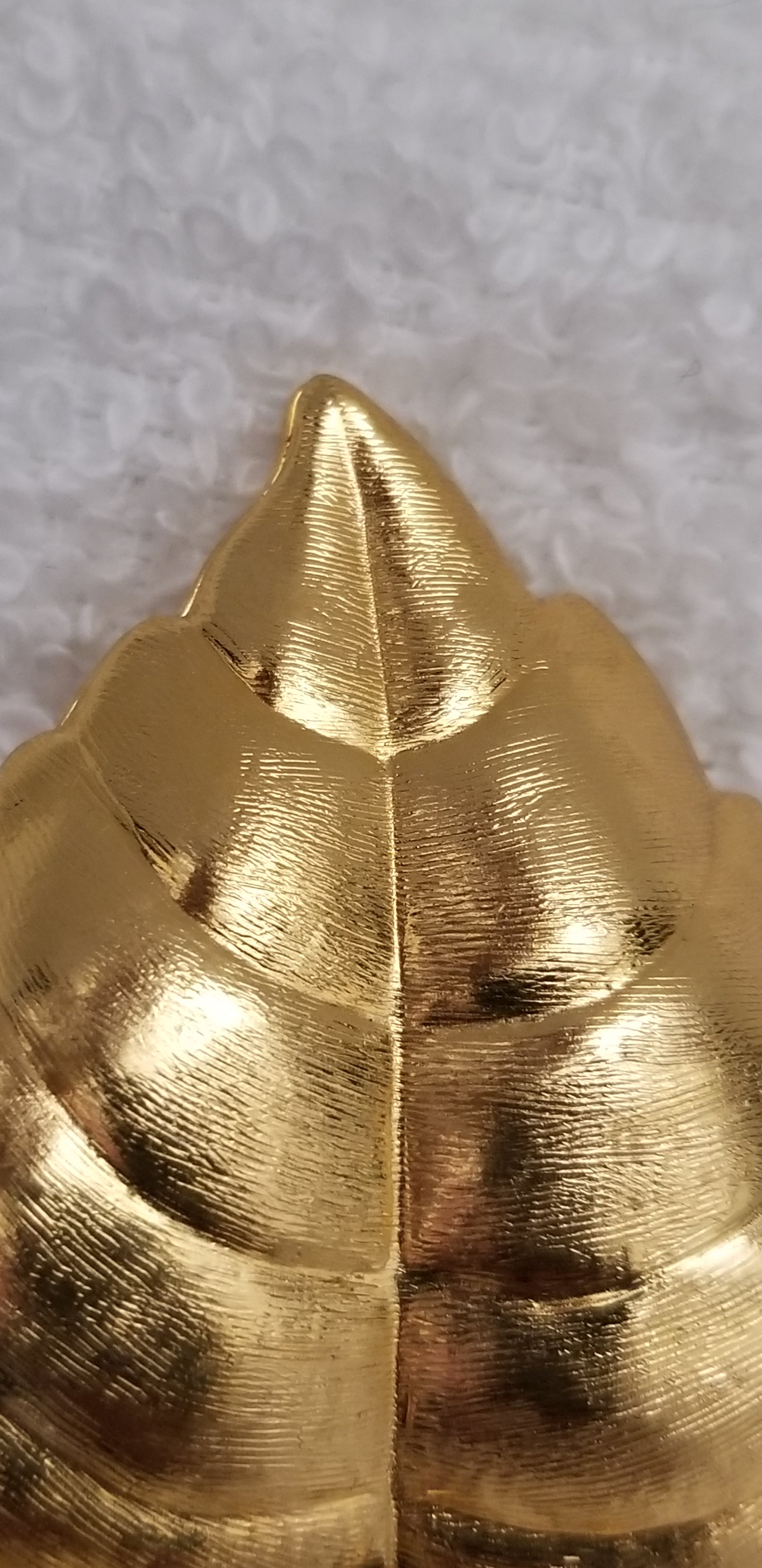 Vintage AVON Perfume Leaf Locket