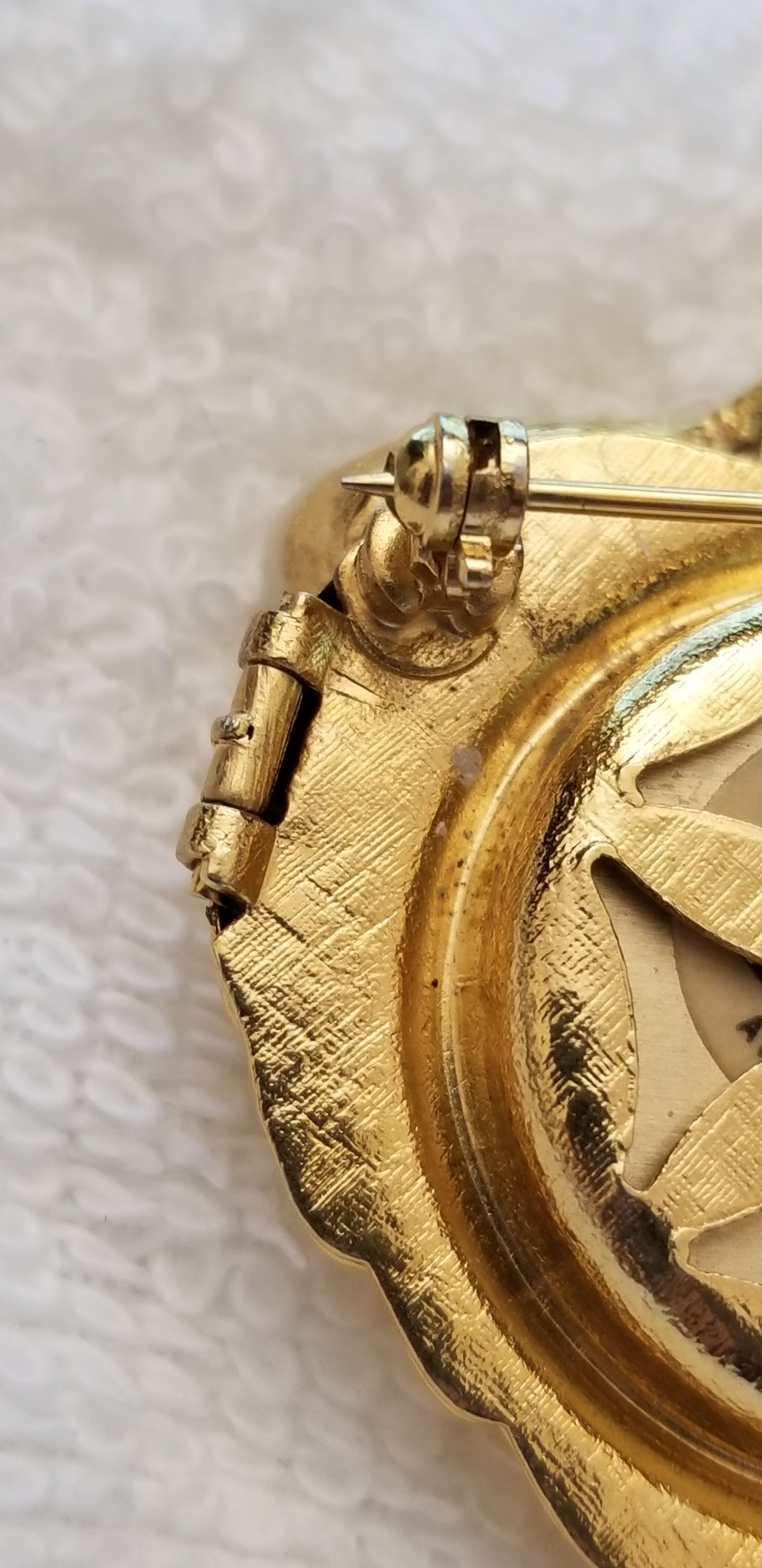 Vintage AVON Perfume Leaf Locket