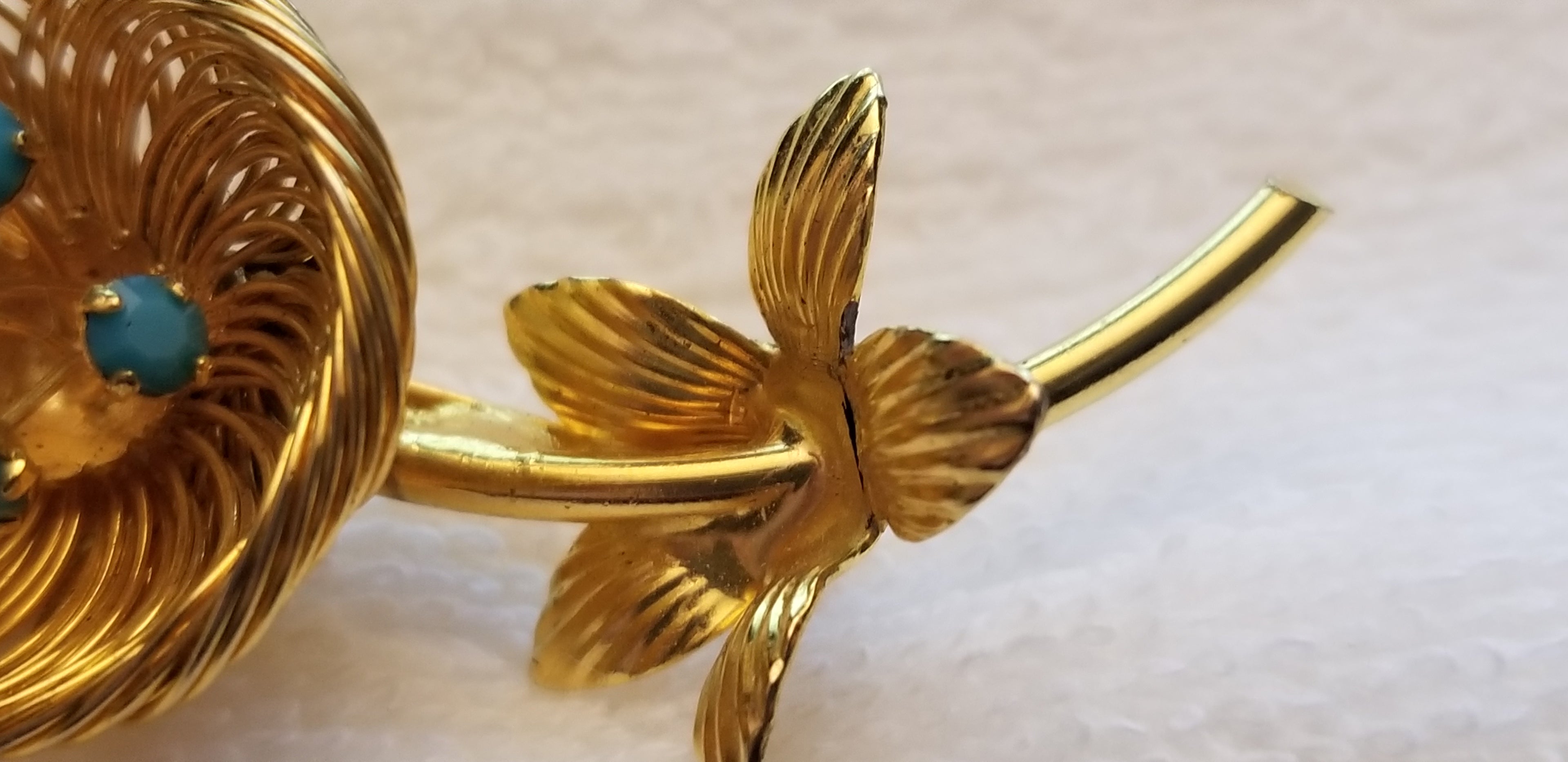 Gold Tone Flower Brooch