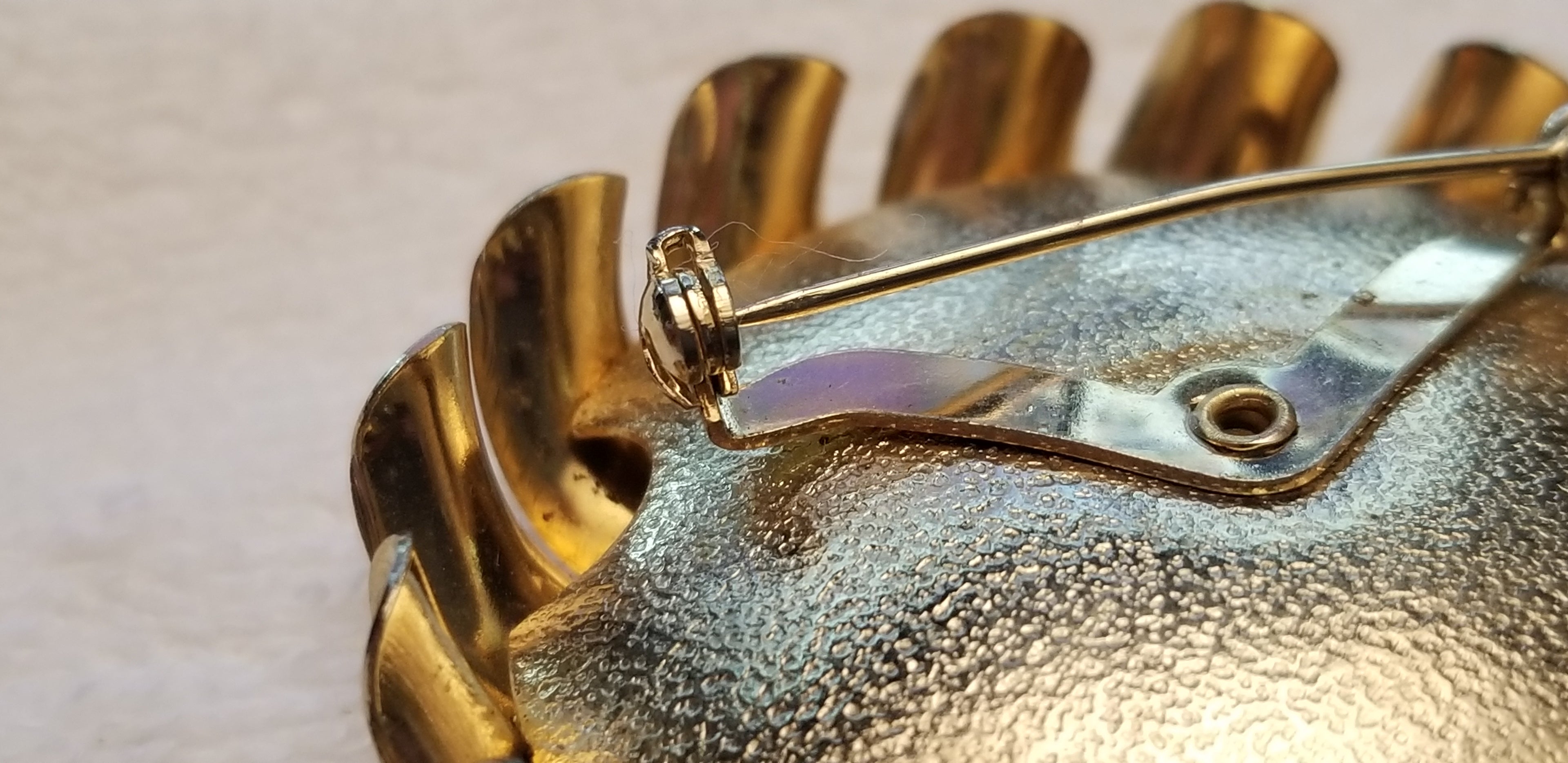 Vintage Gold Tone Brooch
