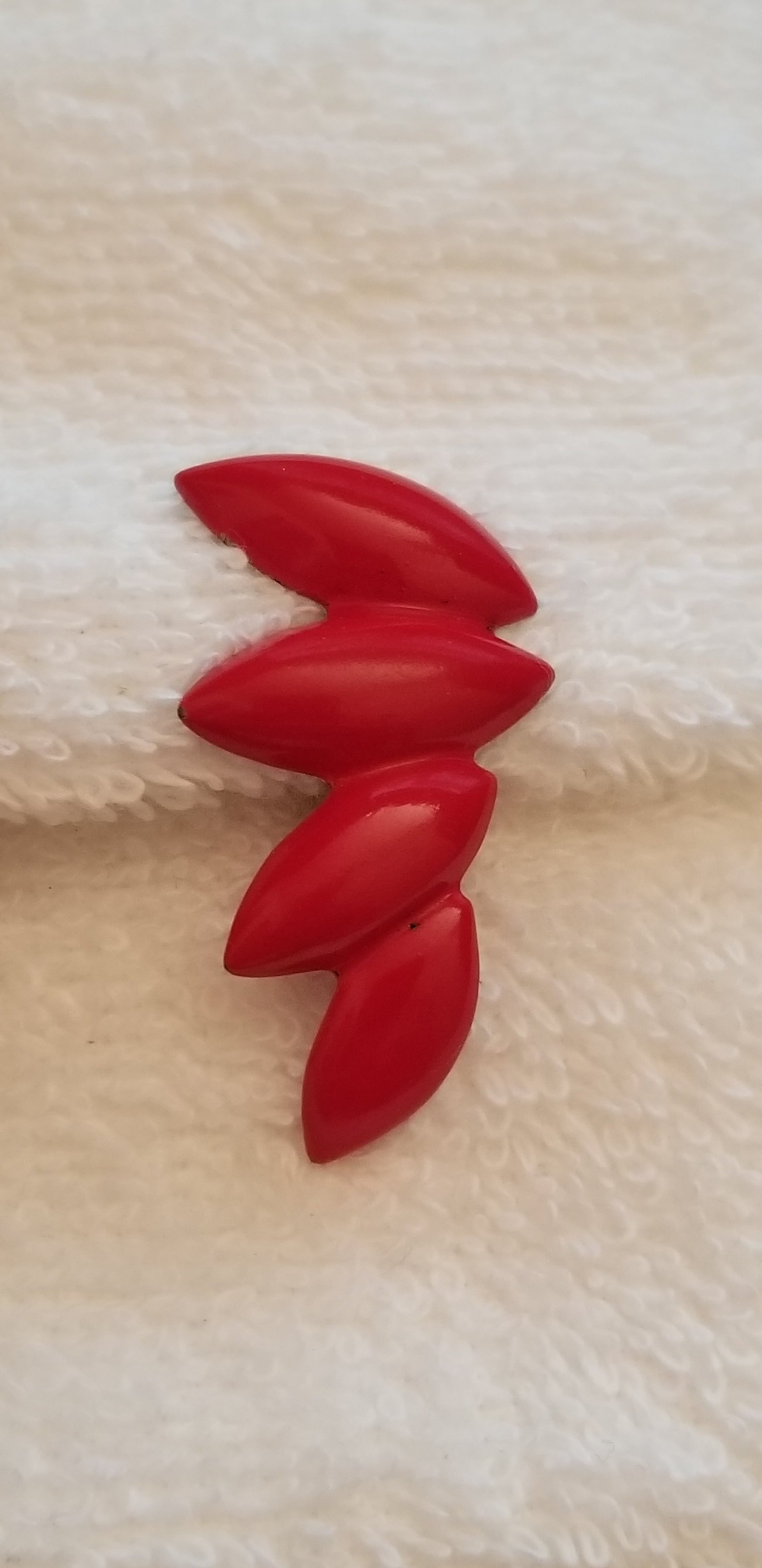 Vintage Retro Red Metal Clip On Earrings