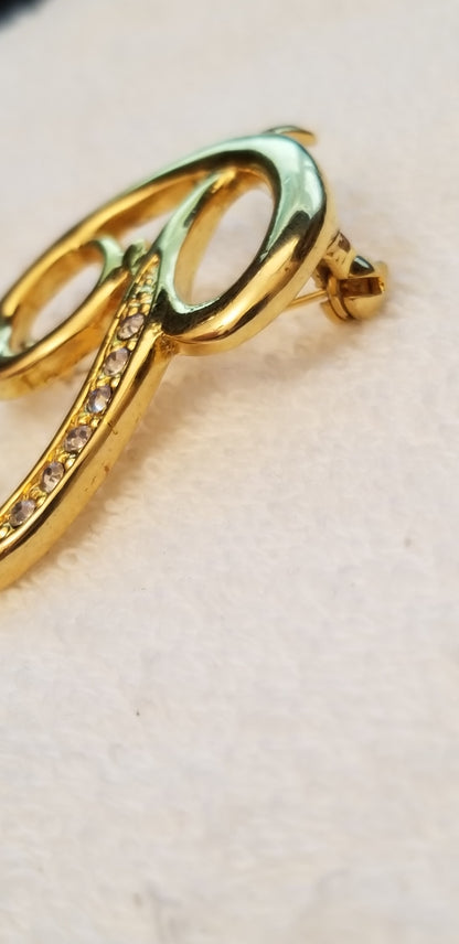 Gold Tone Letter P Brooch