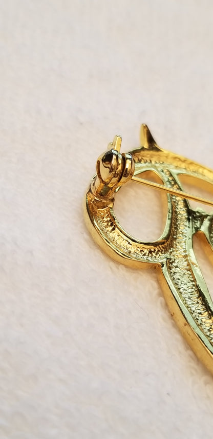Gold Tone Letter P Brooch