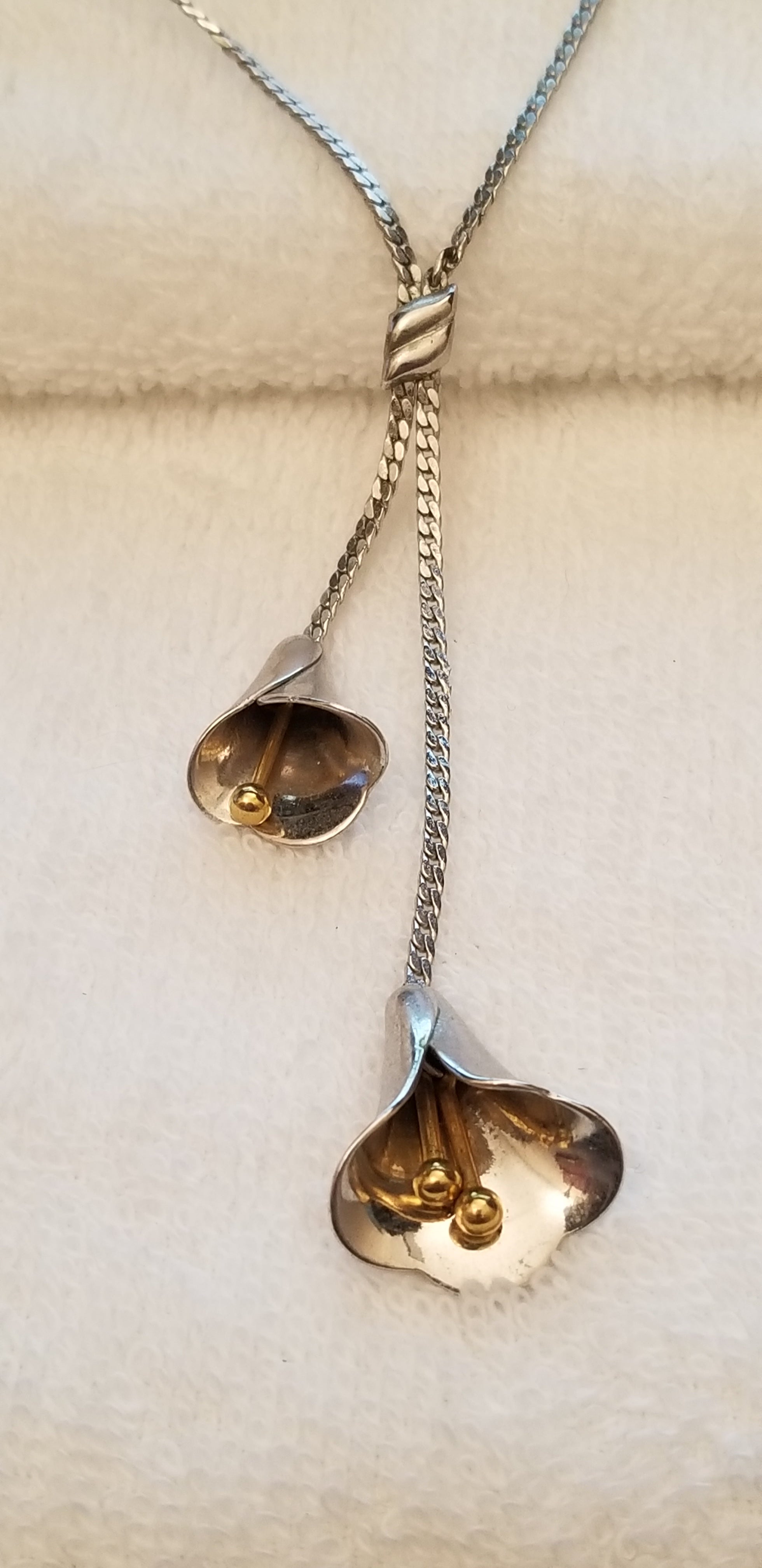 Vintage Avon Lily Lirat Necklace