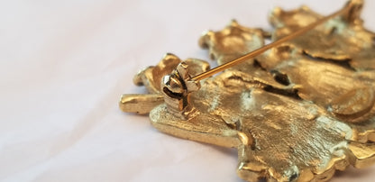 Vintage Danecraft Gold Tone Angel Brooch