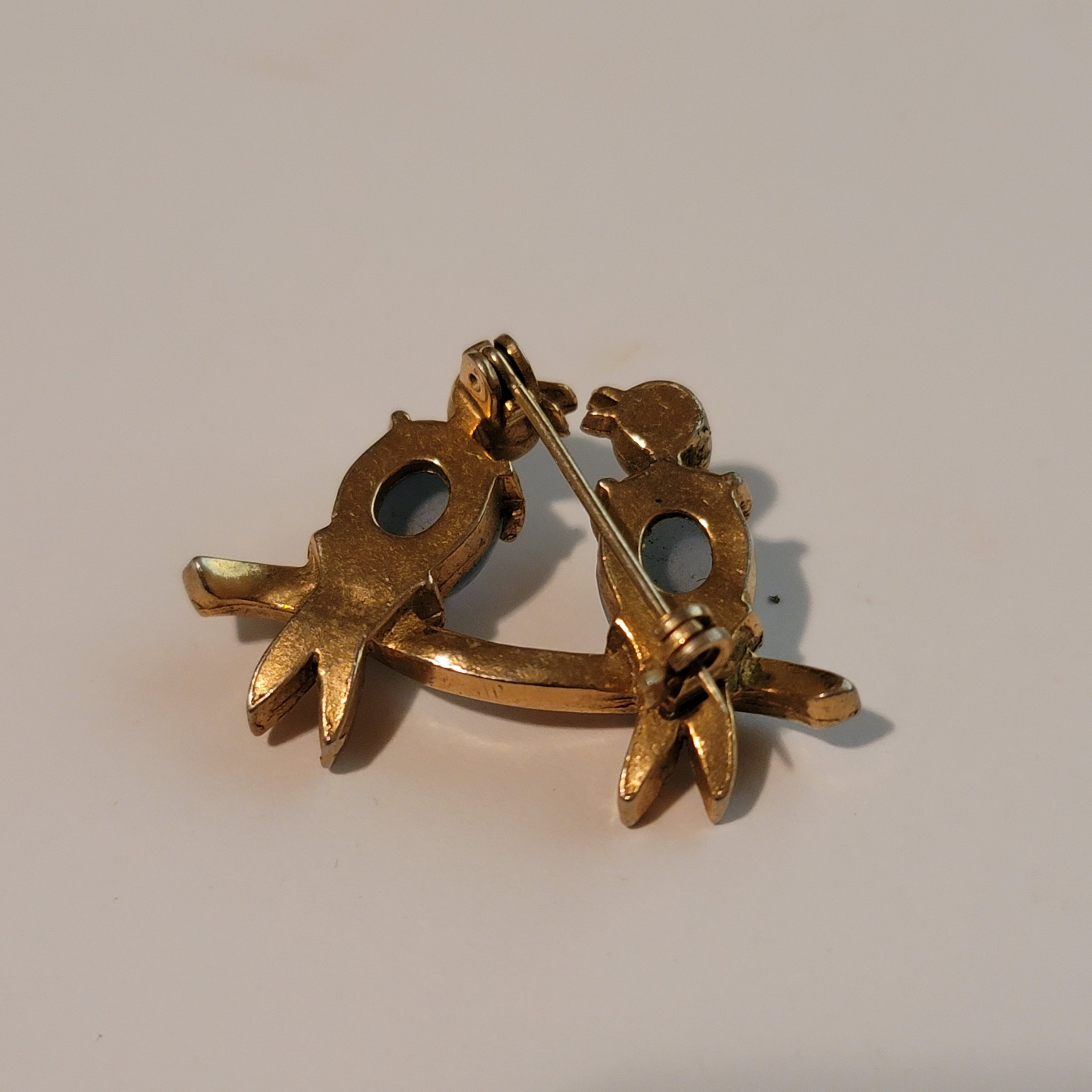 Vintage Kissing Bird Brooch