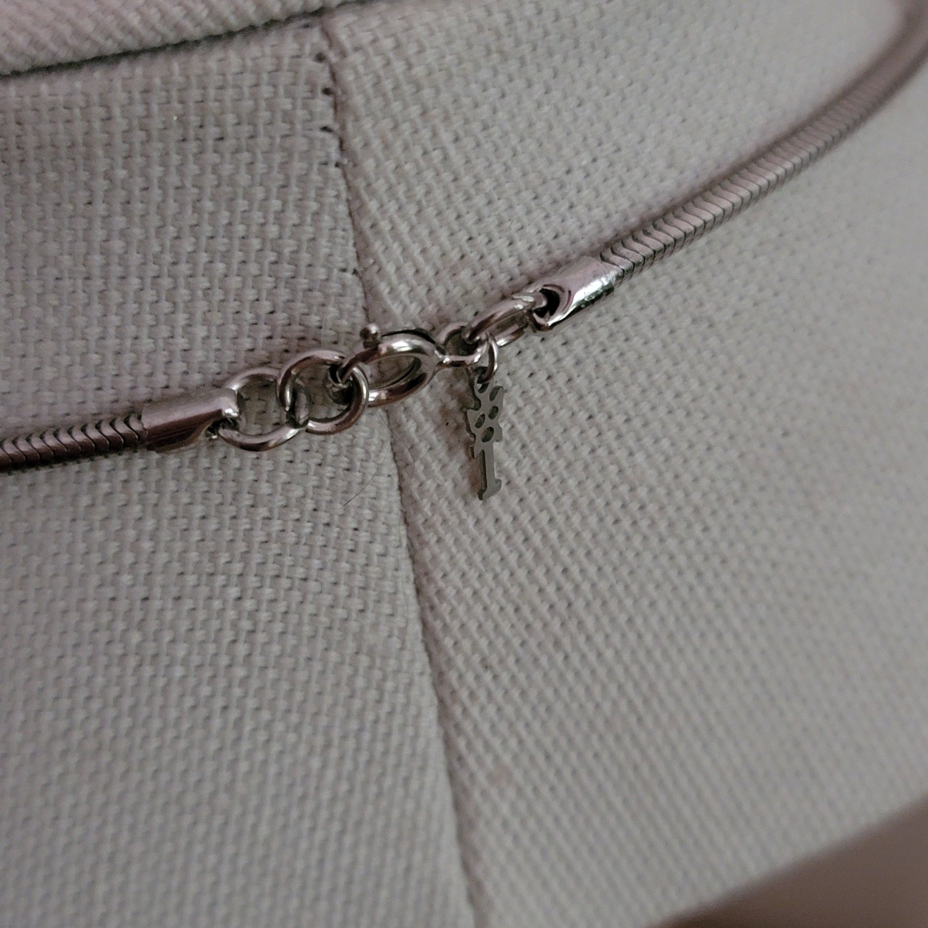 Vintage Crown Trifari Silver Tone Necklace