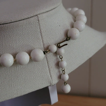 Vintage Single Strand White Bead Necklace