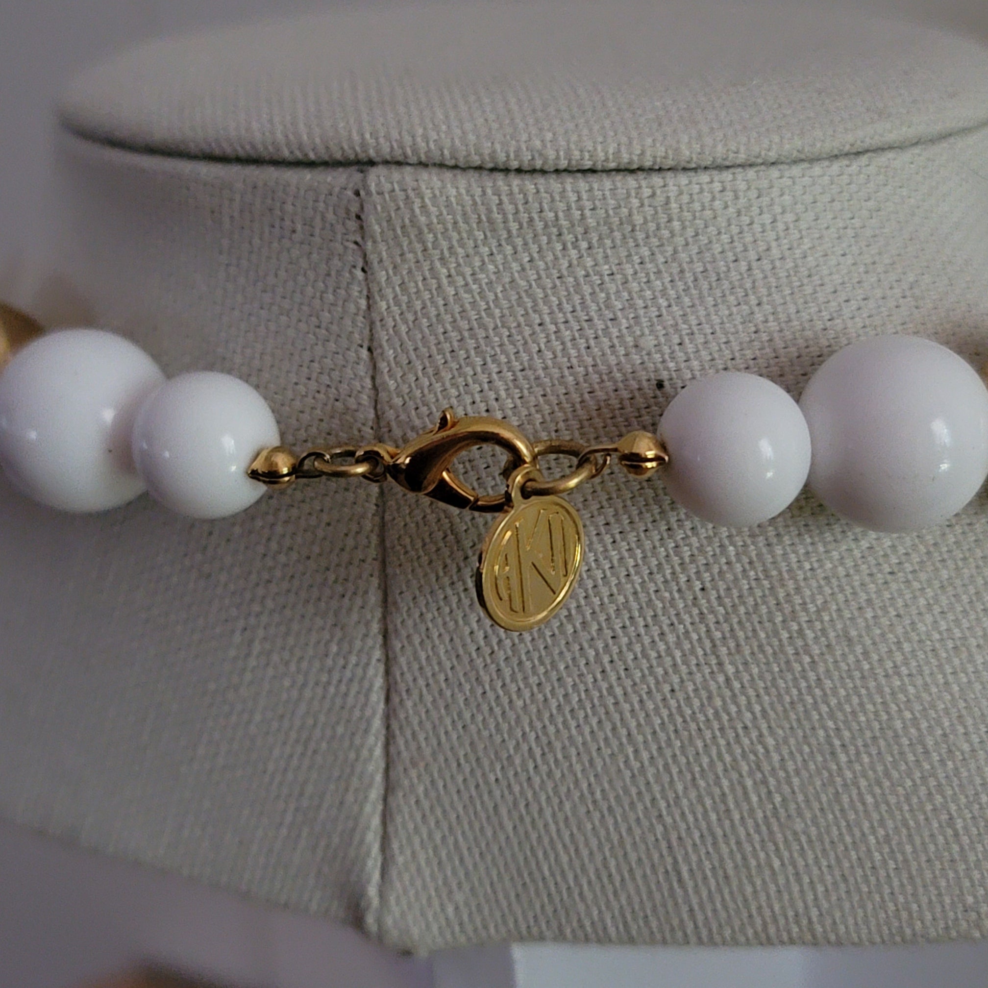 White and Gold Bead Necklace