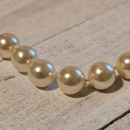 Vintage Faux Pearl Bead Necklace with Gold Tone Findings