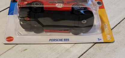 hot wheels Porsche 935 Package Damaged