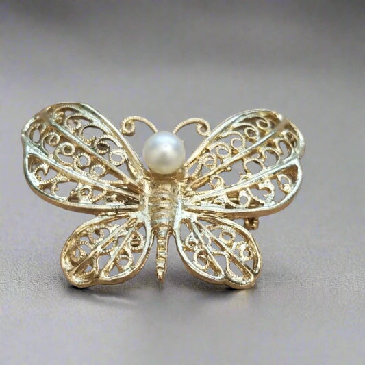 Vintage Butterfly Brooch – Gold Tone Filigree with Faux Pearl Accent