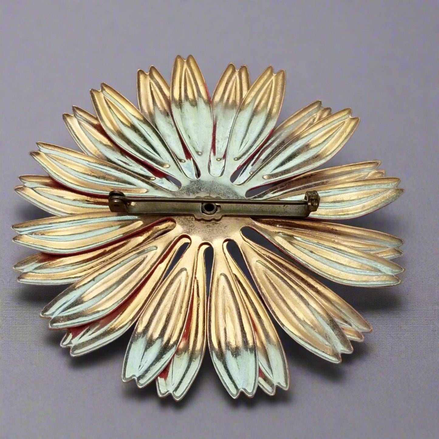 Vintage Metal Flower Brooch