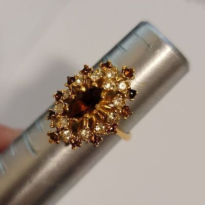18K H.G.E. Unknown Stone Ring