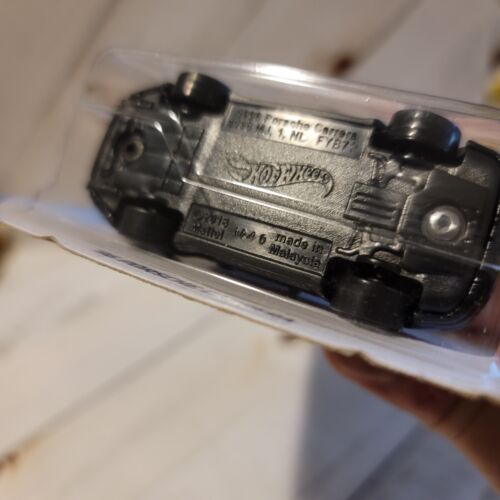 Hot Wheels 96 Porsche Carrera Black