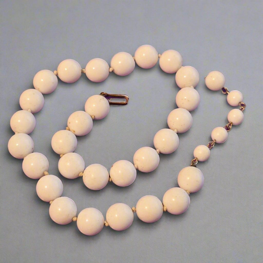 Vintage Single Strand White Bead Necklace