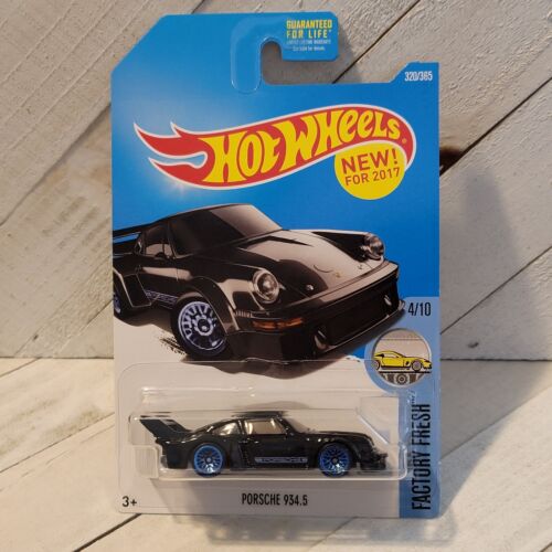hot wheels porsche 934.5
