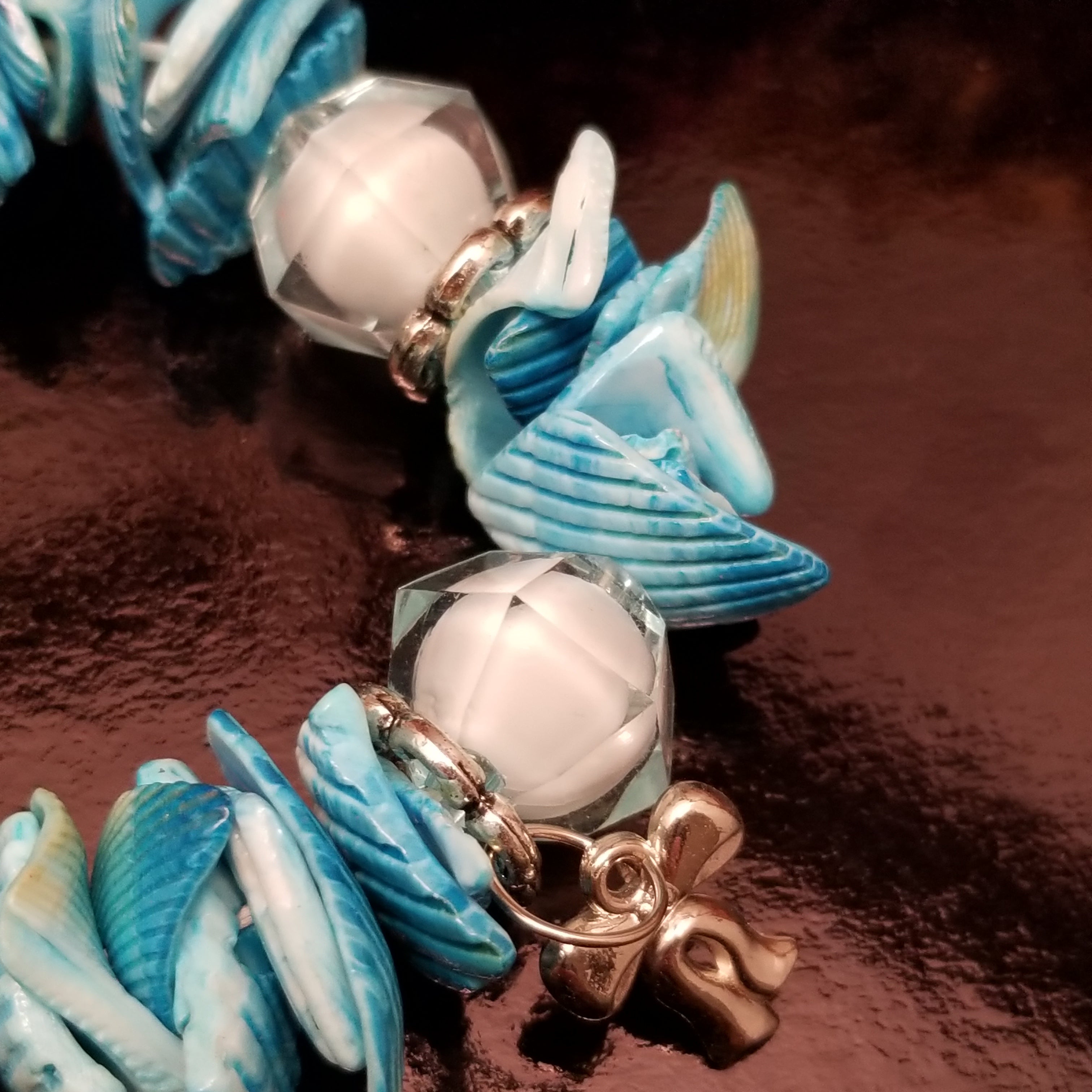 Blue Shell Stretch Bracelet