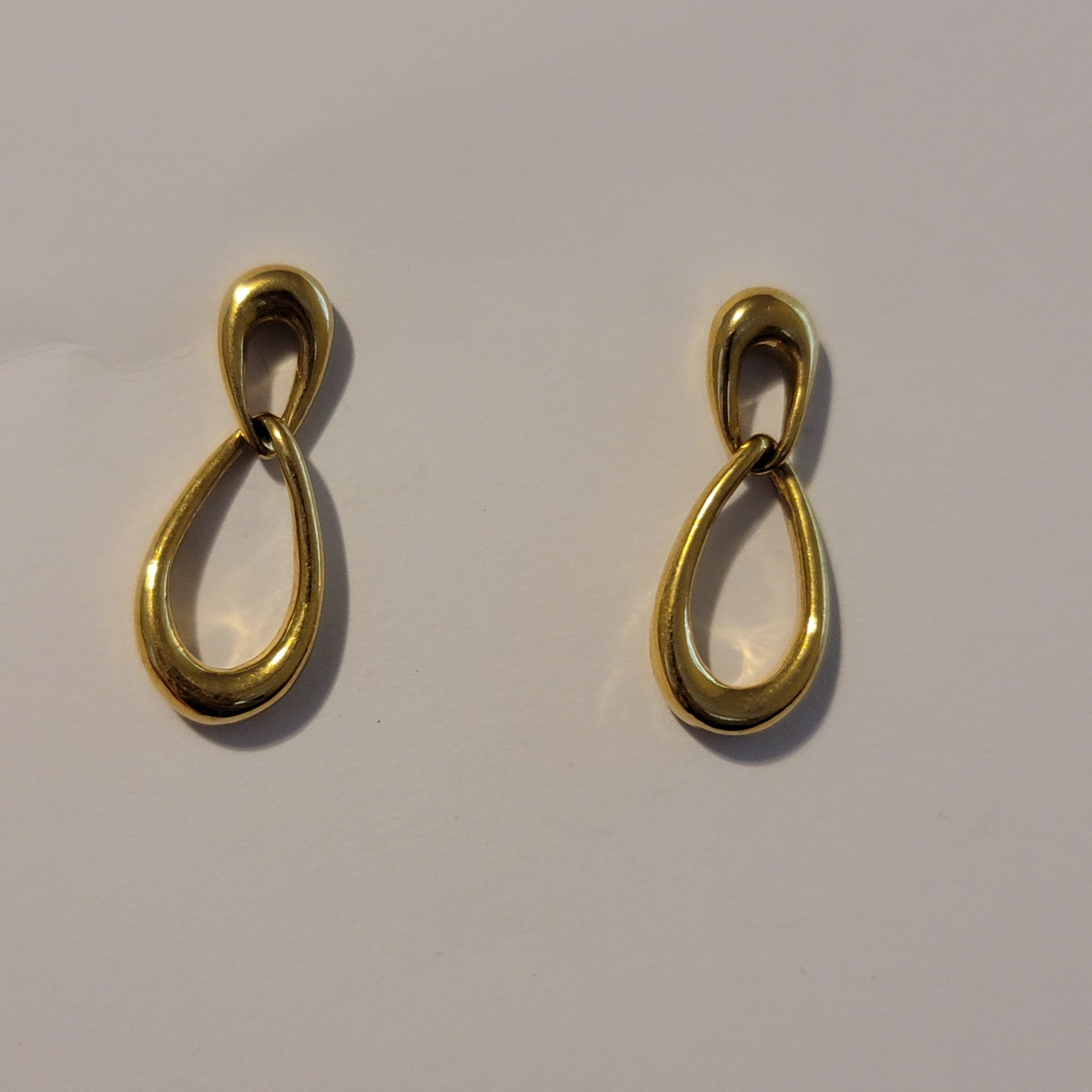 Gold Tone Dangle Tear Drop Earrings