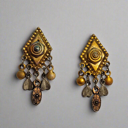 Gold Tone Kite Earrings