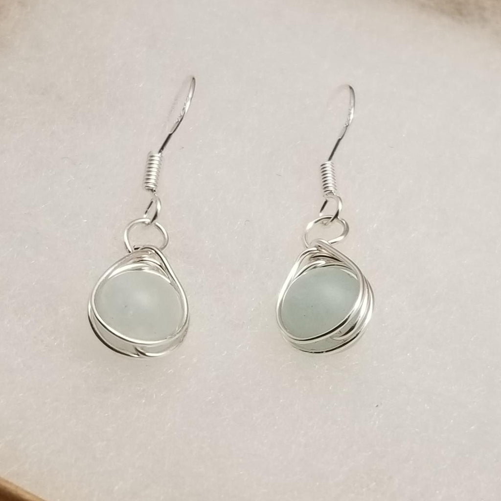 Handmade Tear Drop Dagnle Earrings