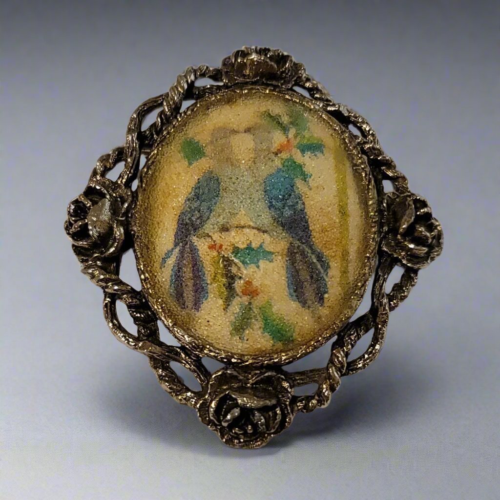 Vintage Cameo Sugar Coated Eggshell Brooch Pendant