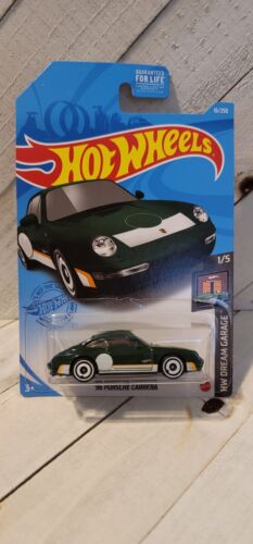 hot wheels 96 Porsche Carrera Green package damaged