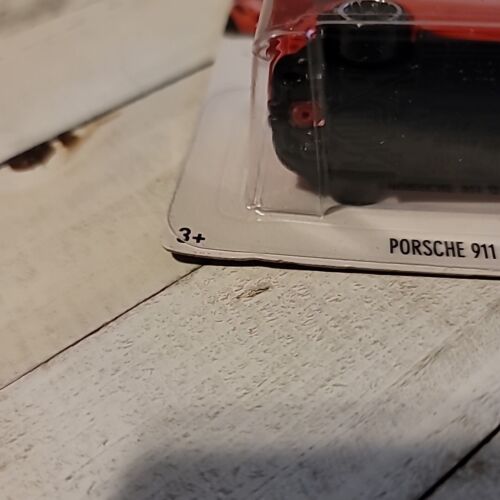 Hot Wheels Porsche 911 Gt3 RS Red