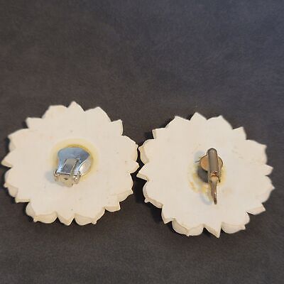 Vintage Cream Molded Flower Earrings