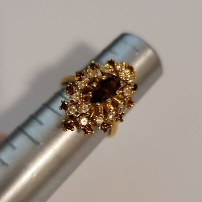 18K H.G.E. Unknown Stone Ring