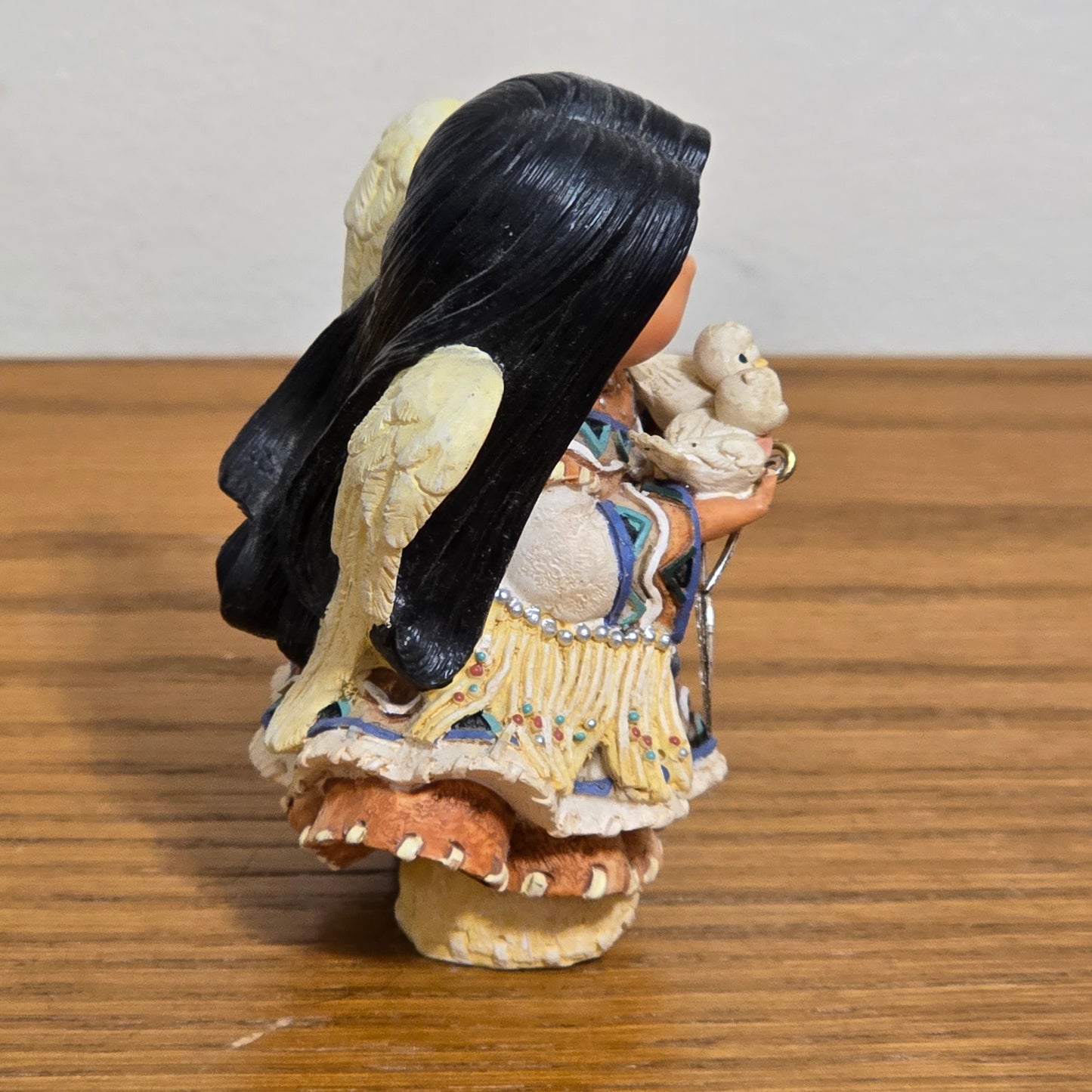 1998 Enesco Friends of the Feather “Dreams of Joy” Angel Figurine