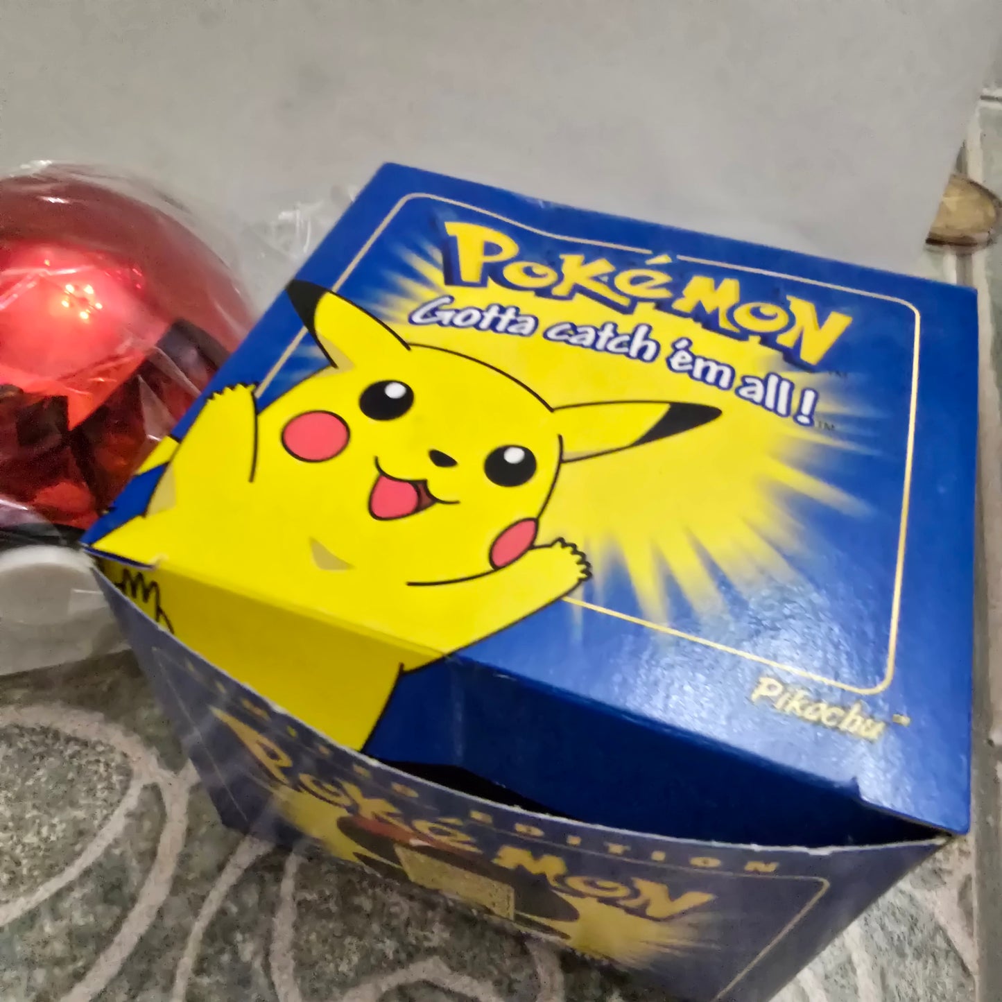 Pokemon 23K Gold Plated Pikachu Card Pokeball 1999 Limited Edition Sealed