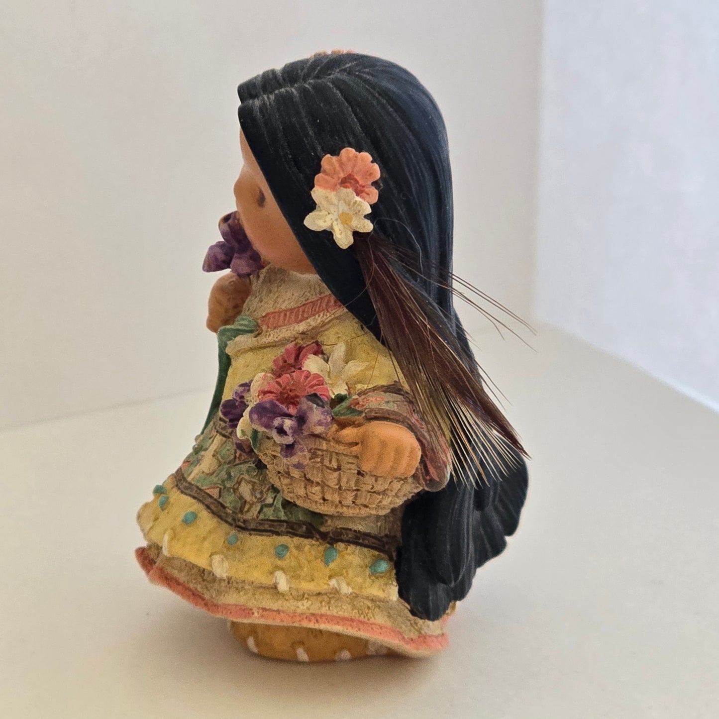 1998 Friends of the Feather – Girl with Flowers Figurine – Enesco – Karen Hahn – 477605