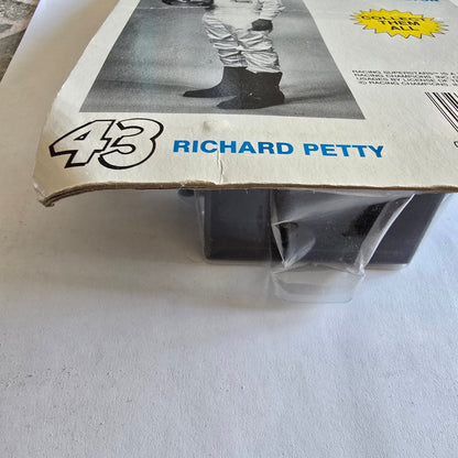 Racing Superstars Pete Hamilton #40 Daytona 500 Winner Die-Cast New Sealed