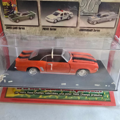 1969 Chevy Camaro Z-28 Road Champs Vintage Ads Series Die-Cast w/ Display Case