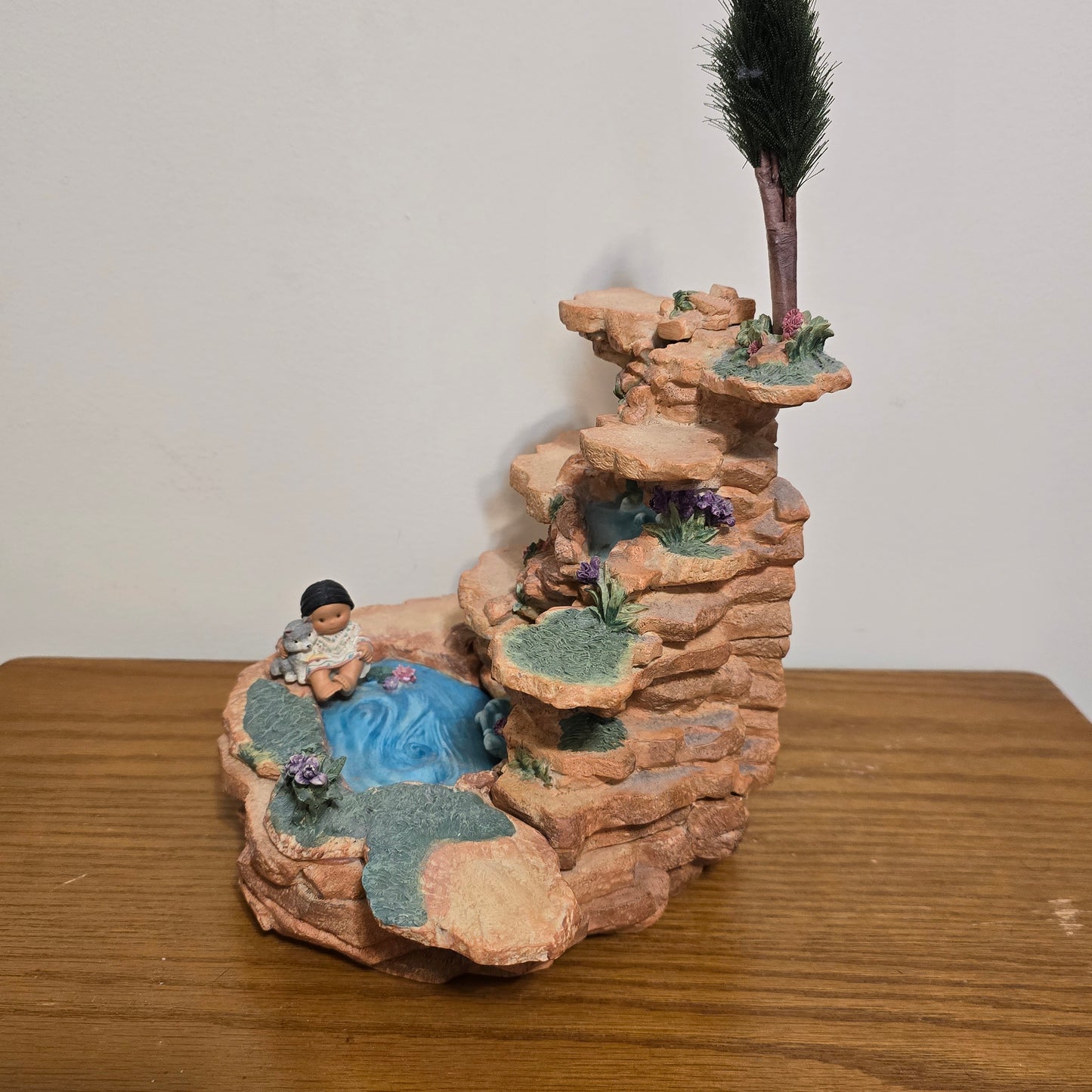 1998 Enesco Friends of the Feather Waterfall Figurine by Karen Hahn
