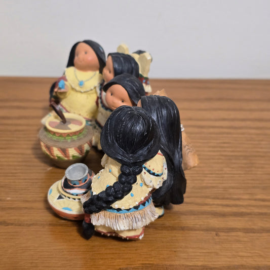 1998 Friends of the Feather “Best of Friends” 5th Anniversary Figurine