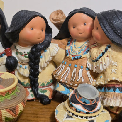 1998 Friends of the Feather “Best of Friends” 5th Anniversary Figurine