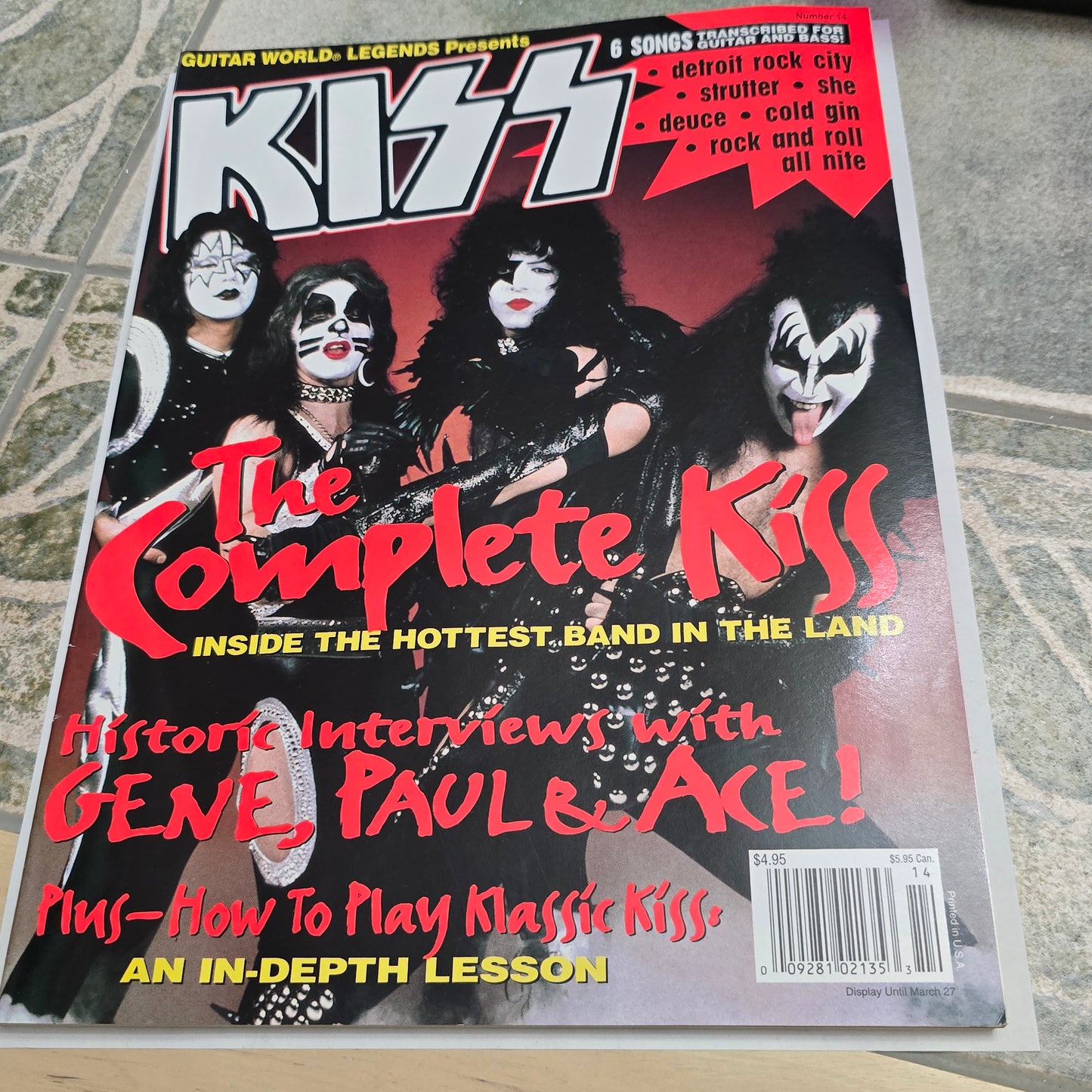 Vintage Guitar World Legends KISS Magazine Gene Simmons Paul Stanley Ace Frehley