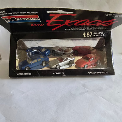 Monogram Mini Exacts 1:87 Tri-Pack Die-Cast Set Ford T-Bird, Corvette, Pontiac